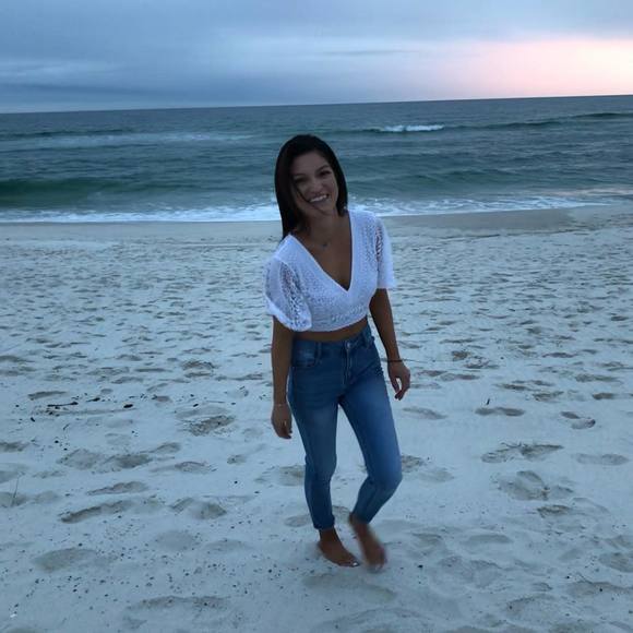 brunettebabee